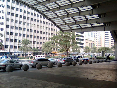 Front part of Makati Stock Exchange